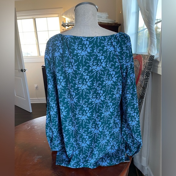 Lark & Ro Green Blue Floral Long Sleeve Blouse size 6 - Picture 2 of 3